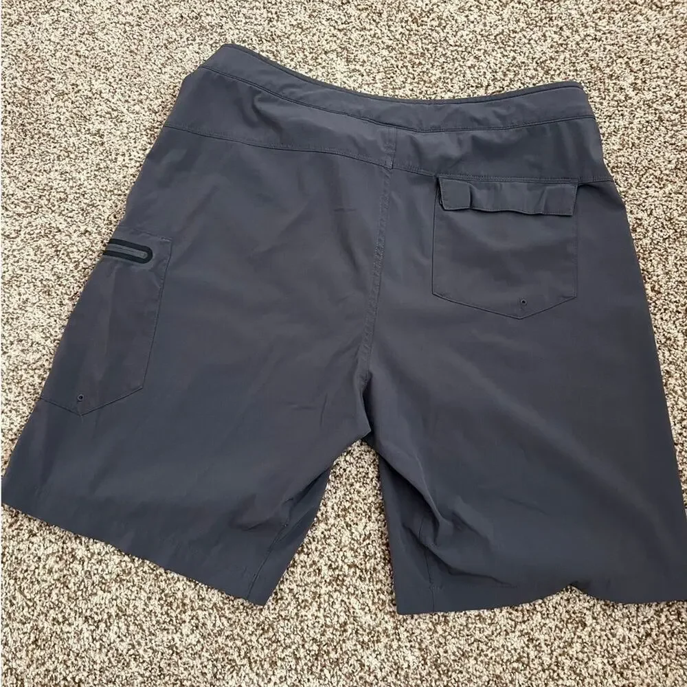 The North Face Stretch Zip Lightweight Shorts, Men's size 36